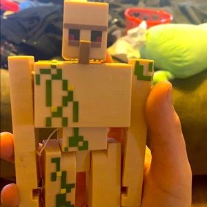 Iron golem toy
